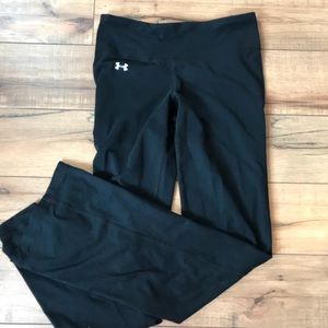 Women’s Under Armour Fit & Flare Yoga Leggings!!!
